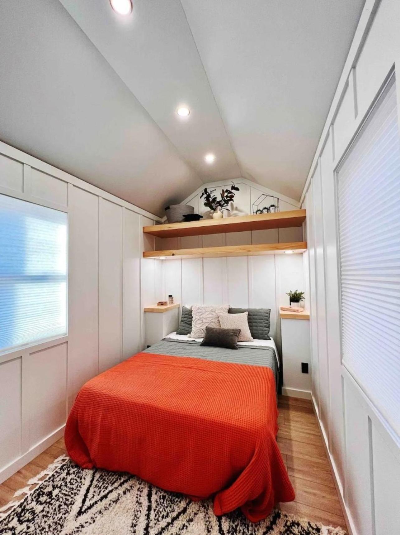 The Endeavor Tiny Home! Elizabethtown Buitenkant foto